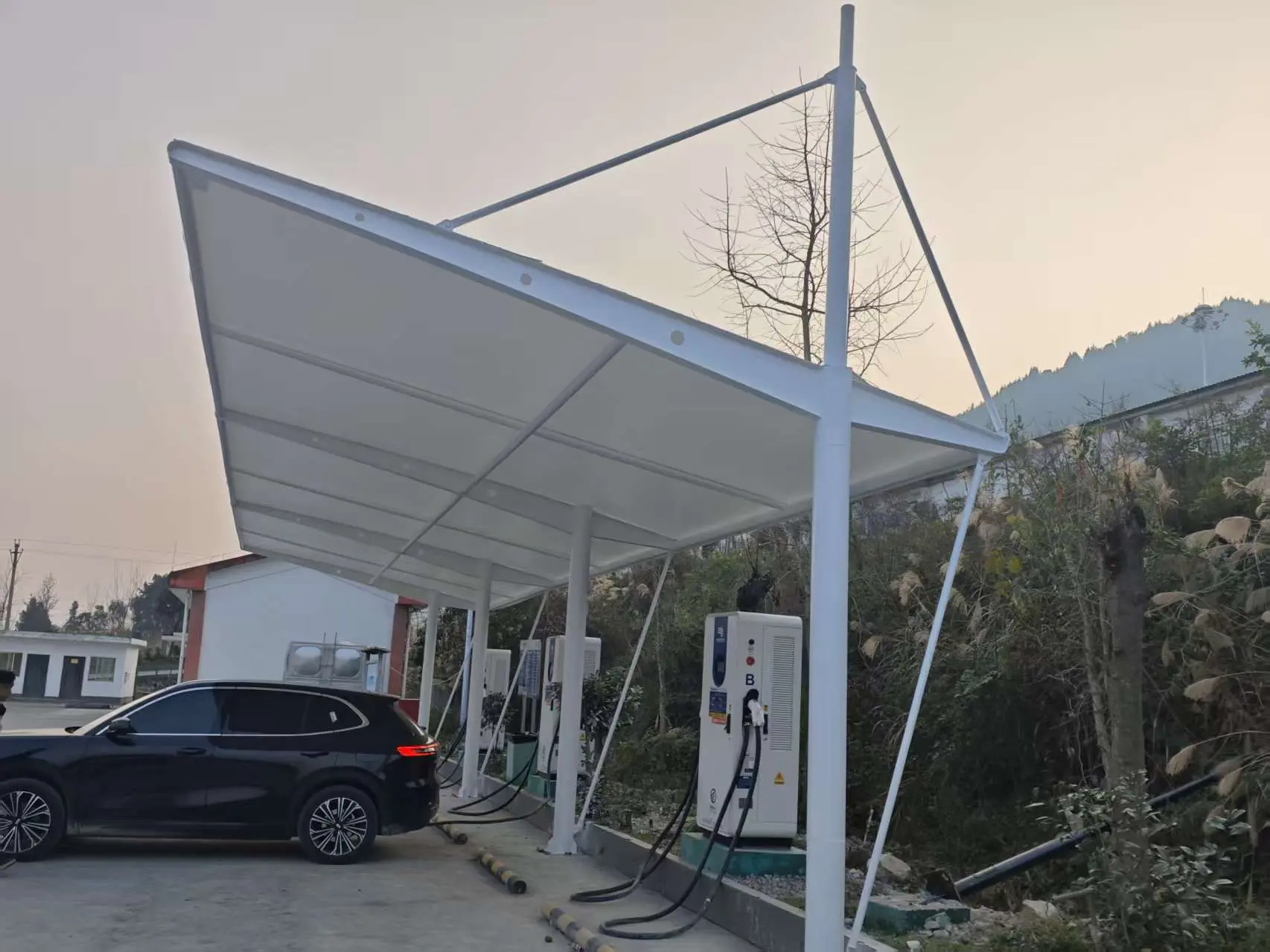 贵州锦屏膜结构停车棚怎么选不踩坑?本地源头工厂详解选材与报价